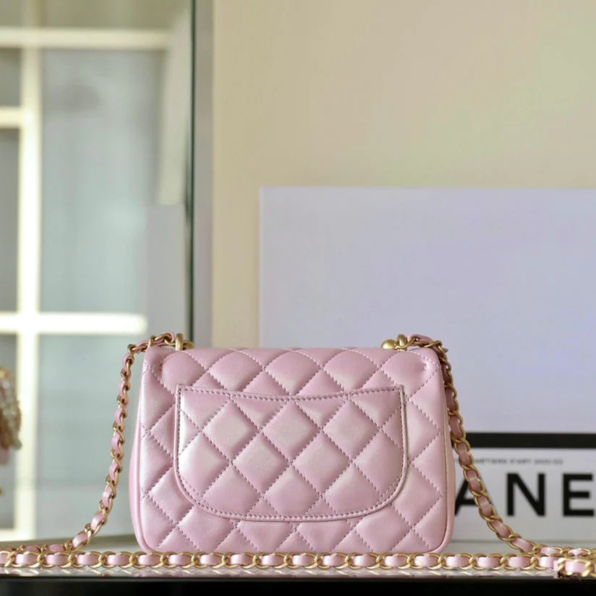 CHANEL CLASSIC FLAP MINI BAG IN PINK LAMBSKIN WITH GOLD HARDWARE