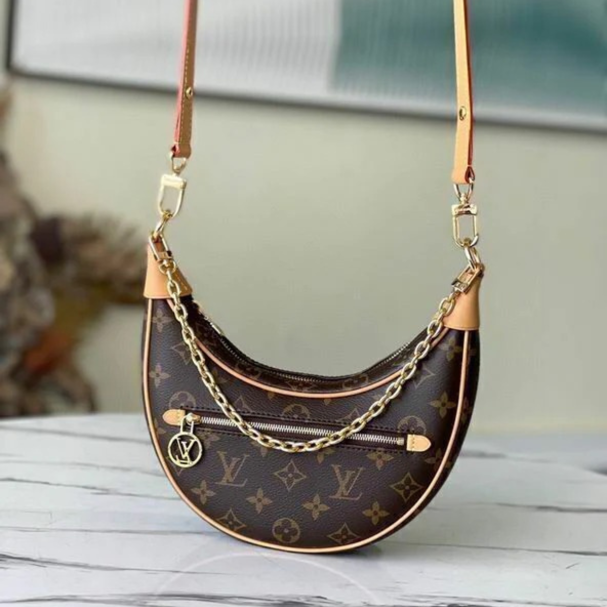 LOUIS VUITTON – COOKIE BB BAG