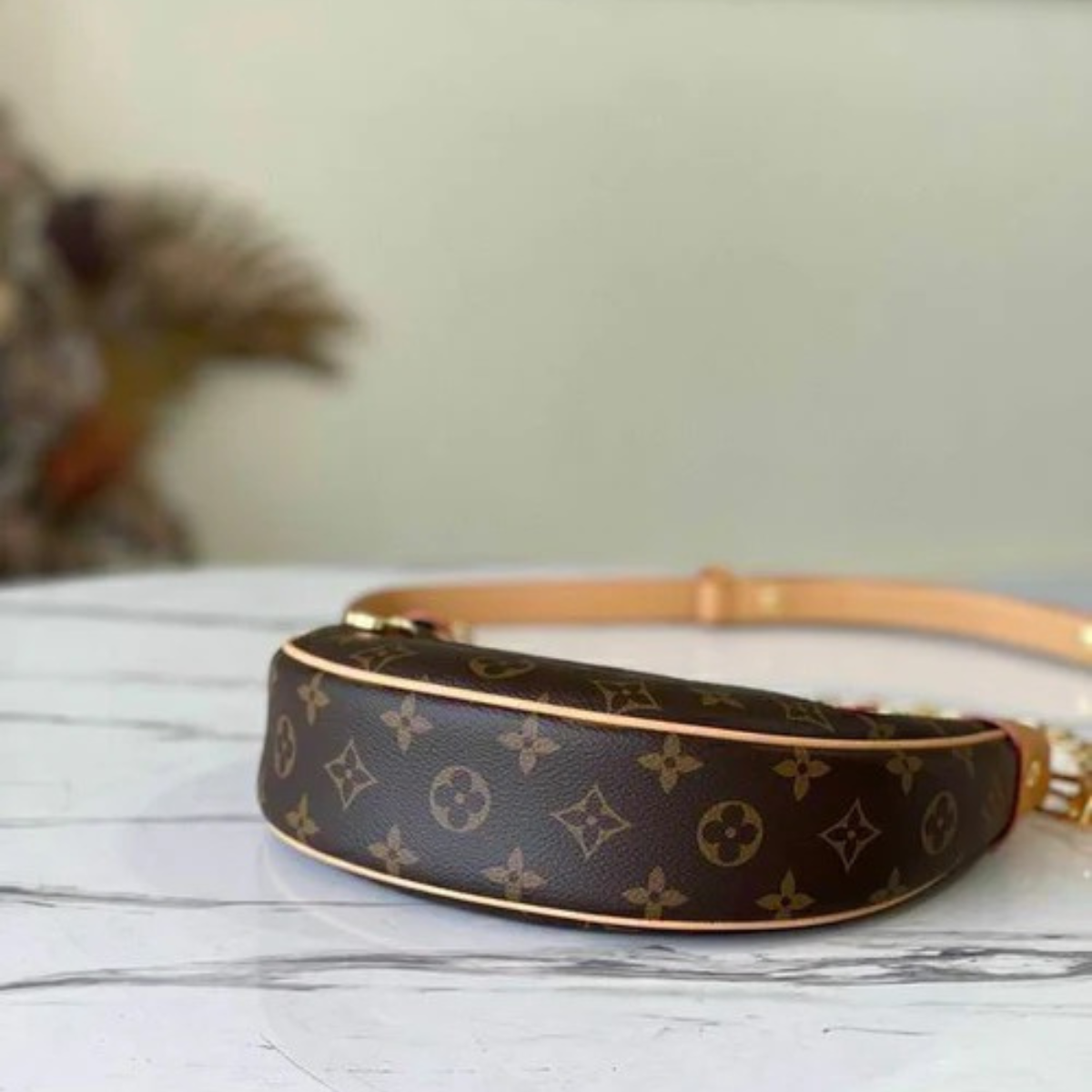 LOUIS VUITTON – COOKIE BB BAG