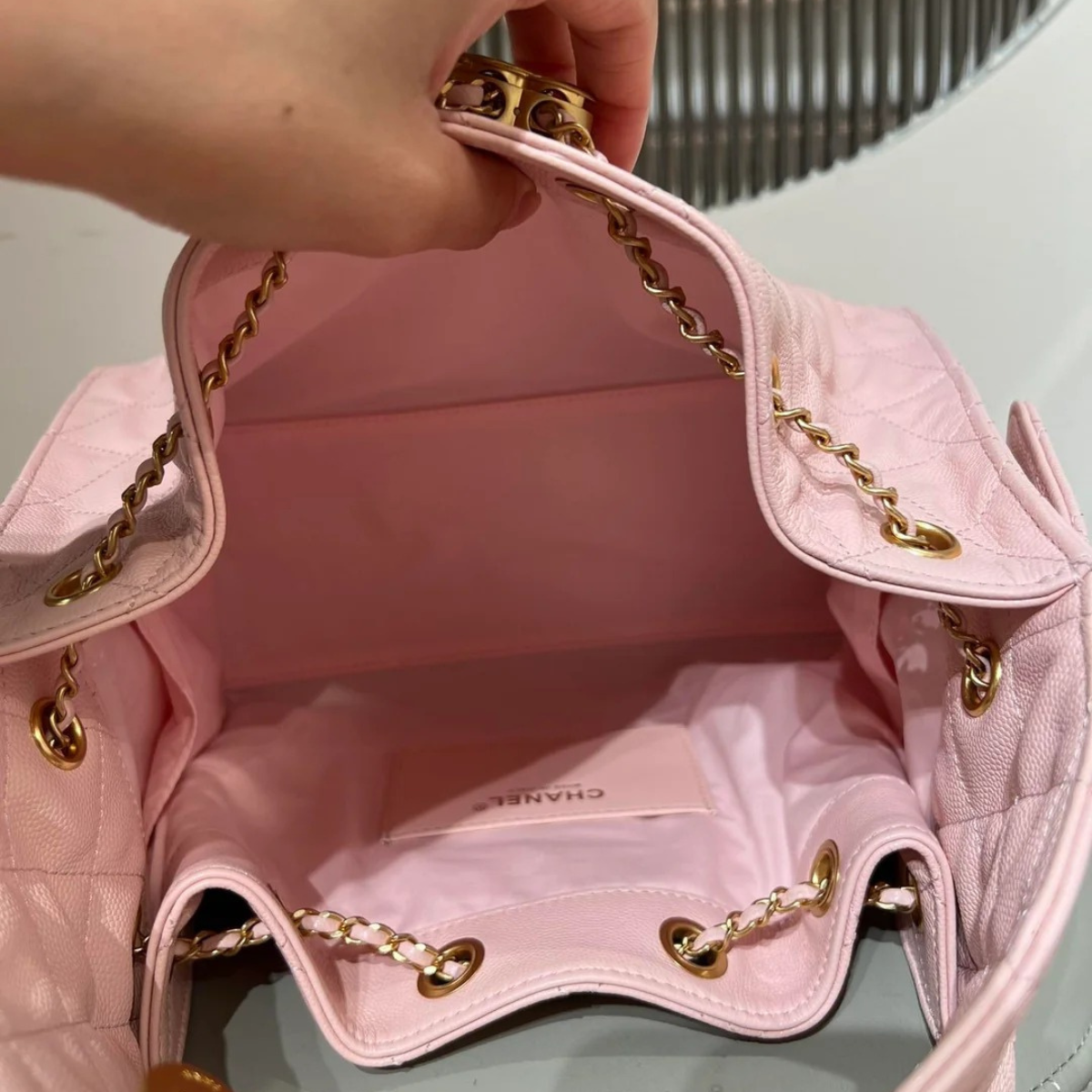 CHANEL 25 MEDIUM